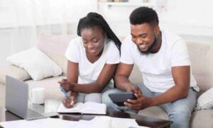 10 top family budgeting tips from experts - The Australian Women's Weekly